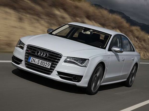 Titel-Bild zur News: Audi S8 Präsentation