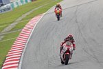 Hector Barbera (Aspar) und Valentino Rossi (Ducati)