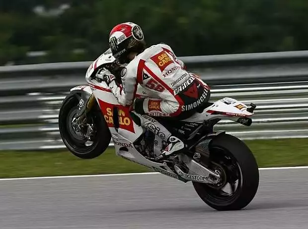 Marco Simoncelli Titel-Bild zur News: Marco Simoncelli