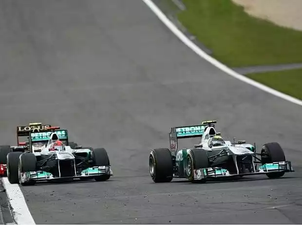 Titel-Bild zur News: Michael Schumacher, Nico Rosberg