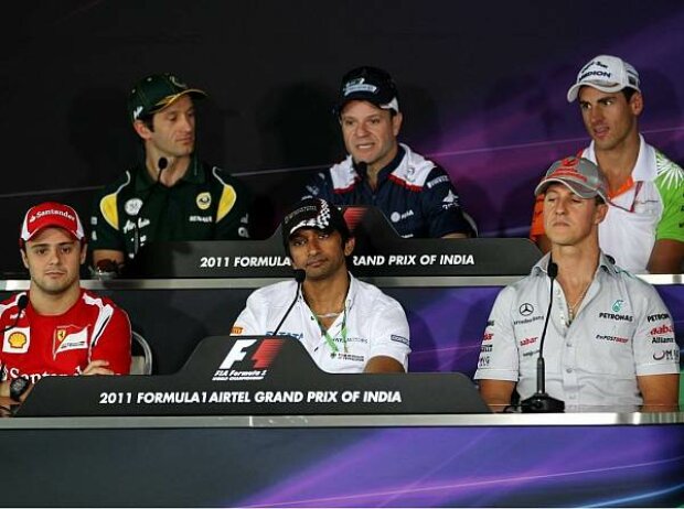 Titel-Bild zur News: Adrian Sutil, Michael Schumacher, Rubens Barrichello, Narain Karthikeyan, Jarno Trulli, Felipe Massa