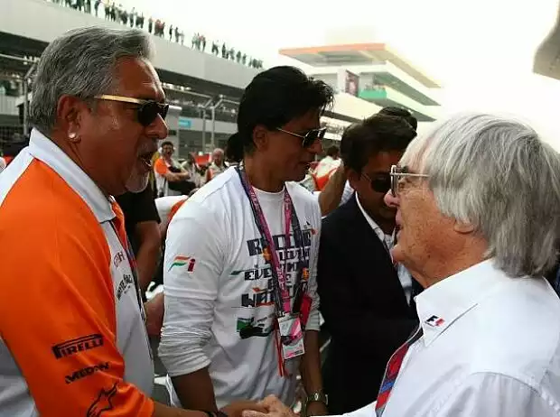 Bernie Ecclestone (Formel-1-Chef), Vijay Mallya (Teameigentümer) Titel-Bild zur News: Bernie Ecclestone (Formel-1-Chef), Vijay Mallya (Teameigentümer)