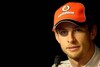 Bild zum Inhalt: Button leidet an übergewichtigem McLaren