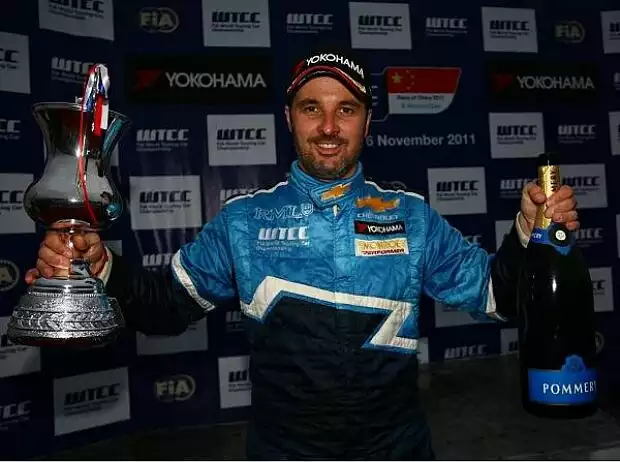 Yvan Muller Titel-Bild zur News: Yvan Muller