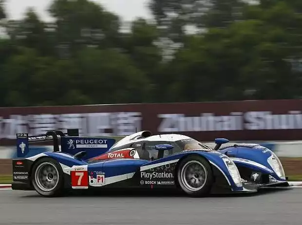 Sebastien Bourdais, Anthony Davidson Titel-Bild zur News: Sebastien Bourdais, Anthony Davidson