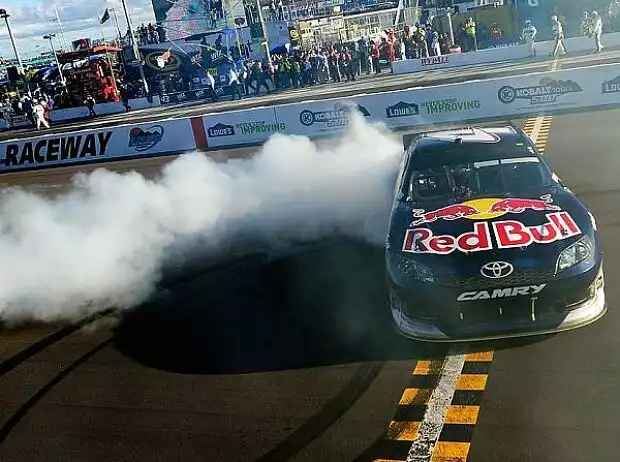 Kasey Kahne Titel-Bild zur News: Kasey Kahne