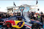 Kasey Kahne (Red Bull) feiert