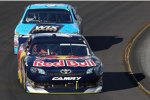 Kasey Kahne (Red Bull) vor A.J. Allmendinger (RPM) 