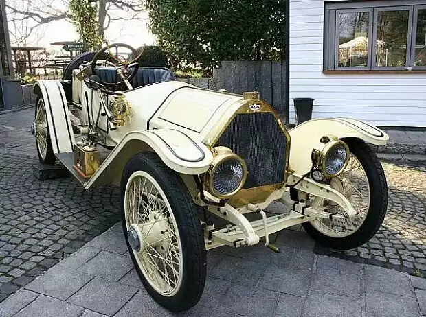 De Tumble Runabout Titel-Bild zur News: De Tumble Runabout