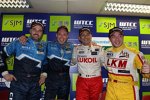 Yvan Muller (Chevrolet), Robert Huff (Chevrolet), Gabriele Tarquini (Lukoil-Sunred), Darryl O'Young (Bamboo)
