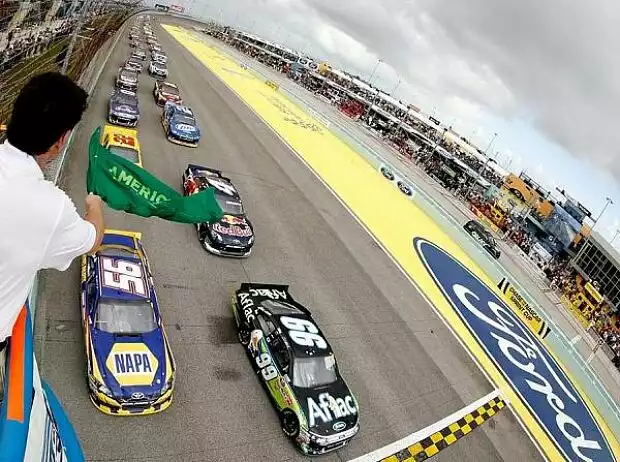 Carl Edwards Titel-Bild zur News: Carl Edwards