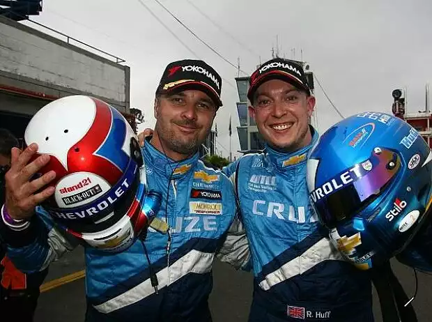 Yvan Muller und Rob Huff Titel-Bild zur News: Yvan Muller und Rob Huff