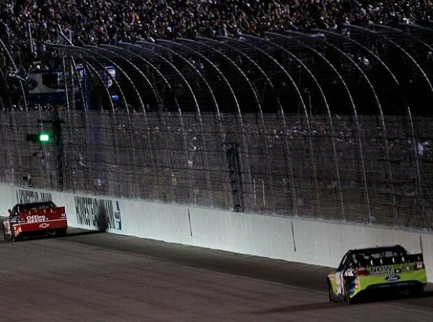 Tony Stewart, Carl Edwards Tony Stewart, Carl Edwards