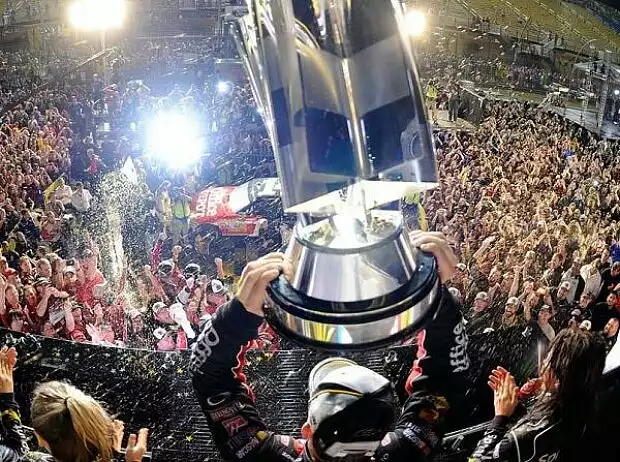 Titel-Bild zur News: Tony Stewart