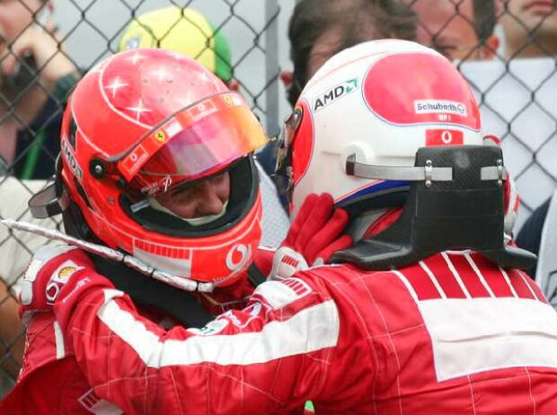 Titel-Bild zur News: Michael Schumacher und Rubens Barrichello