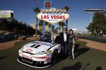 Tony Stewart und Monica Palumbo: Fotoshooting in Las Vegas