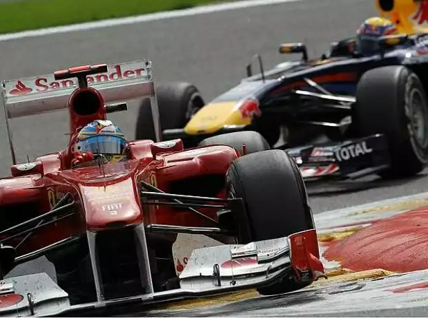 Fernando Alonso, Mark Webber Titel-Bild zur News: Fernando Alonso, Mark Webber