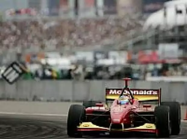 Sébastien Bourdais Newman/Haas Titel-Bild zur News: Sébastien Bourdais Newman/Haas