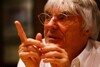 Ecclestone: "Hoffe, dass wir in Bahrain fahren können"