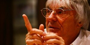 Ecclestone: "Hoffe, dass wir in Bahrain fahren können"