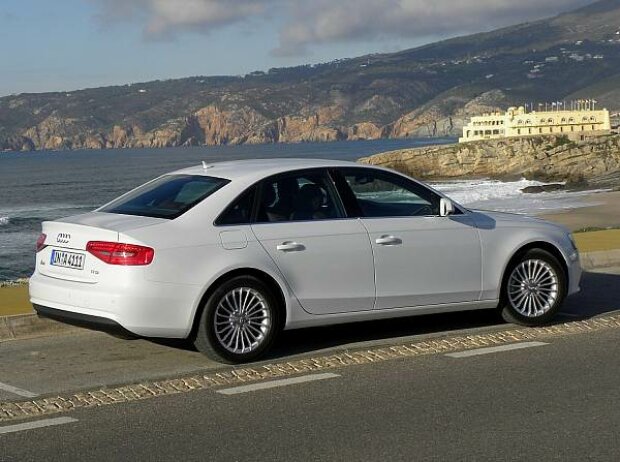 Audi A4 Limousine