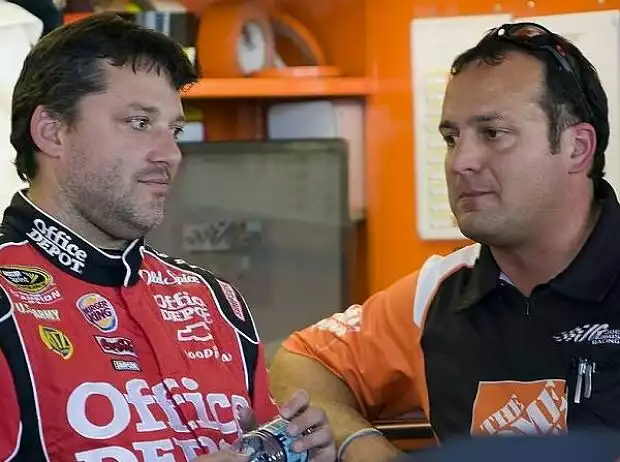 Titel-Bild zur News: Tony Stewart und Greg Zipadelli
