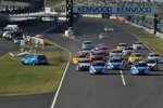 Startcrash in Suzuka: Robert Dahlgren (Polestar) flog ab