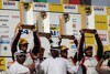 Bild zum Inhalt: Triumphfahrt für Black Falcon in Dubai