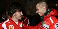 Bild zum Inhalt: Alonso und Rossi über das "Leben in Rot"