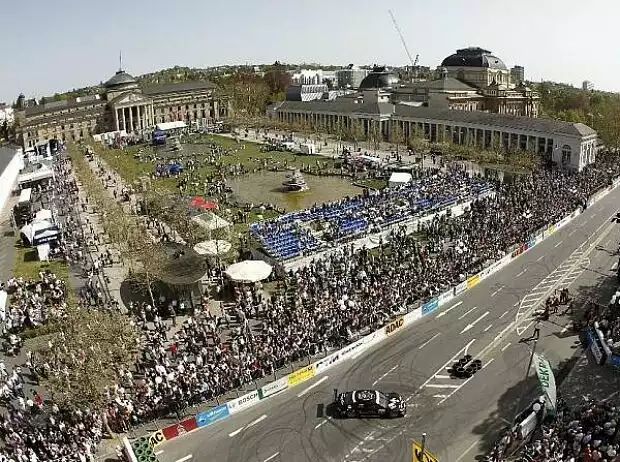 DTM in Wiesbaden Titel-Bild zur News: DTM in Wiesbaden