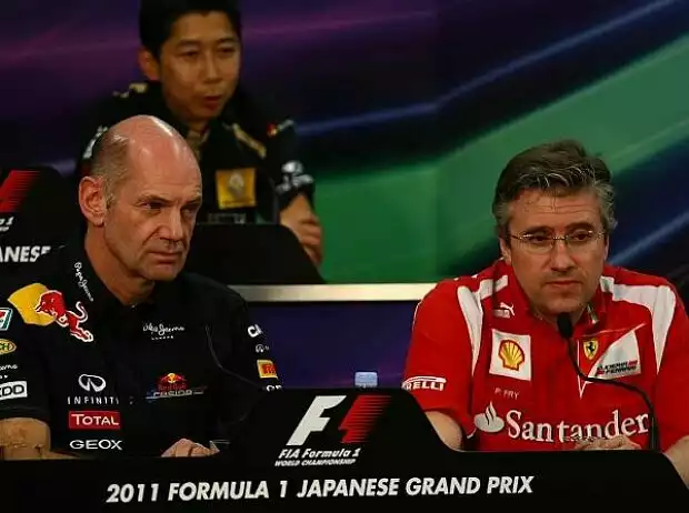 Adrian Newey und Pat Fry Titel-Bild zur News: Adrian Newey und Pat Fry