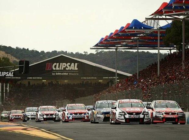 Sart zum Clipsal 500 in Adelaide 2010