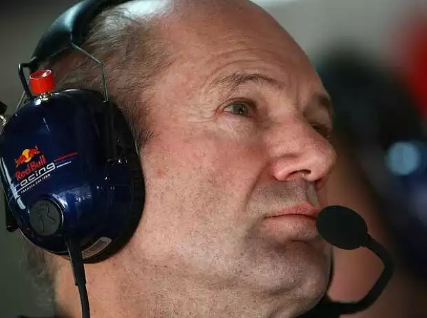 Adrian Newey (Technischer Direktor) Titel-Bild zur News: Adrian Newey (Technischer Direktor)
