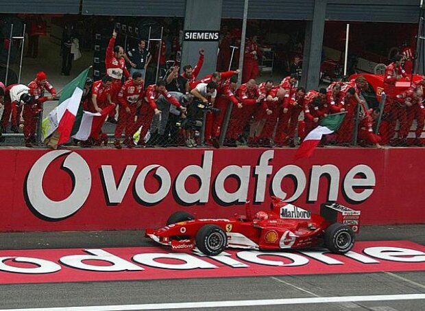 Michael Schumacher (Ferrari F2004)
