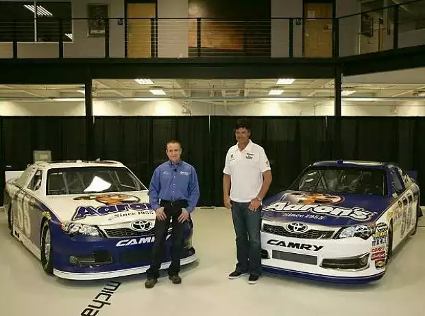 Mark Martin, Michael Waltrip Titel-Bild zur News: Mark Martin, Michael Waltrip