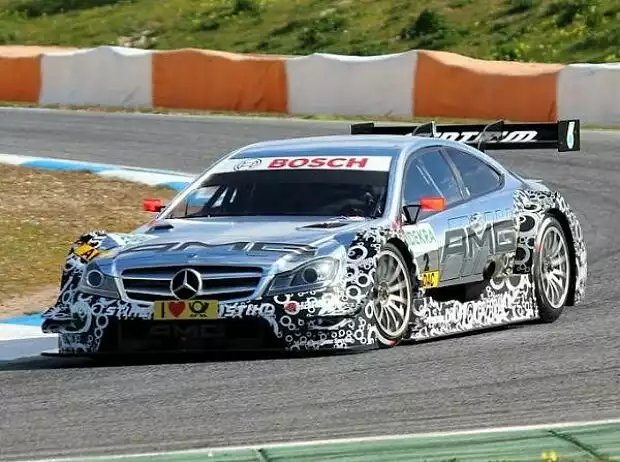 Titel-Bild zur News: DTM Mercedes C-Coupé