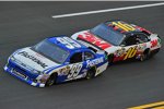 Carl Edwards (Roush) vor Greg Biffle (Roush) 