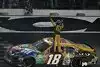 Bild zum Inhalt: Zauberer Kyle Busch: "Lenken, Bremsen, Gas geben"