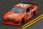 Joey Logano (Gibbs-Toyota) 
