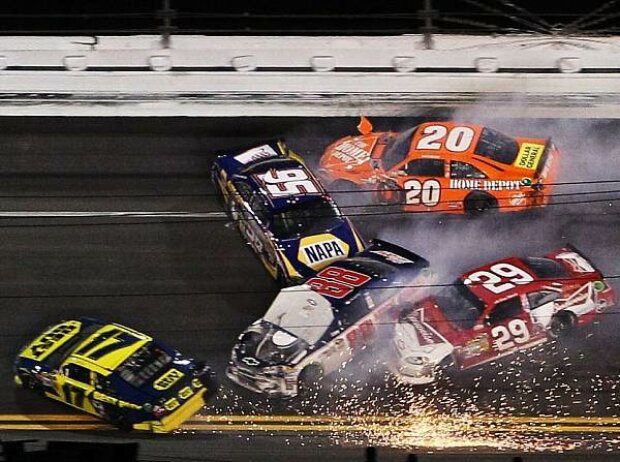 Joey Logano, Dale Earnhardt Jun., Matt Kenseth, Kevin Harvick Joey Logano, Dale Earnhardt Jun., Matt Kenseth, Kevin Harvick