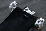 Michael Schumacher und Nico Rosberg enthüllen den Mercedes F1 W03