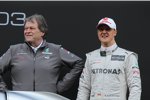 Norbert Haug (Mercedes-Motorsportchef) mit Michael Schumacher 