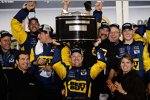 Matt Kenseth feiert in der Victory Lane