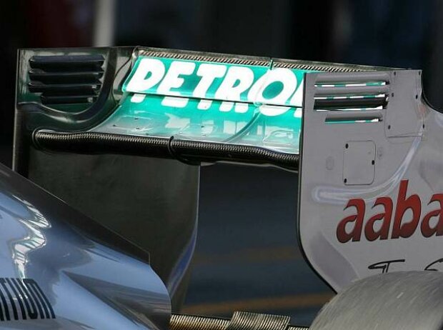 Heckflügel des Mercedes F1 W03