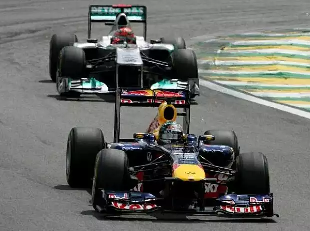 Michael Schumacher, Sebastian Vettel Titel-Bild zur News: Michael Schumacher, Sebastian Vettel