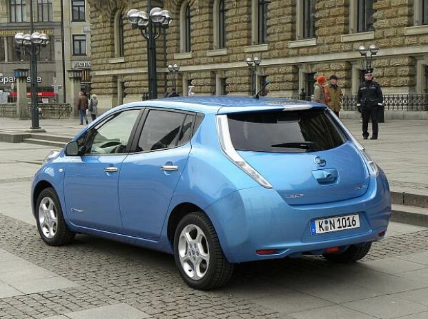 Nissan Nissan