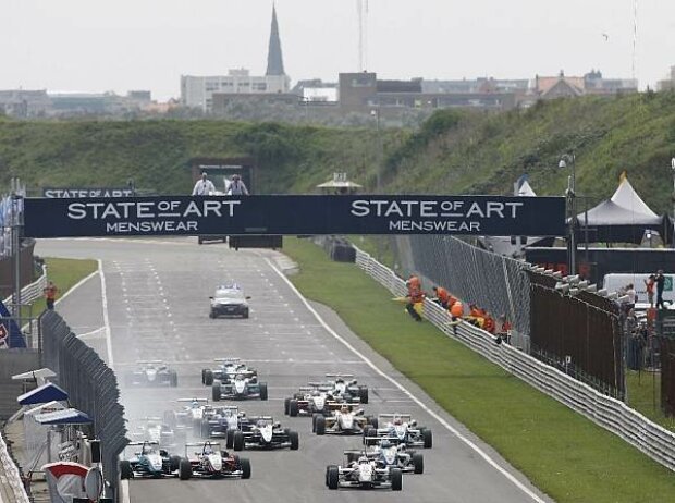Start zum Formel-3-Masters in Zandvoort 2011 Start zum Formel-3-Masters in Zandvoort 2011