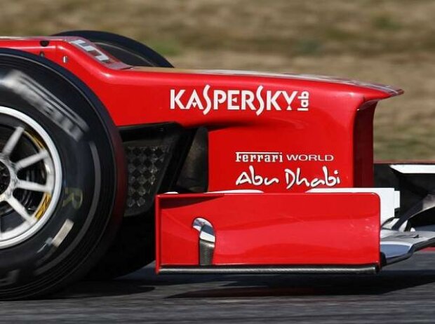 Titel-Bild zur News: Stufige Nase des Ferrari F2012