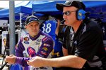 David Gilliland und Crewchief Pat Tryson 