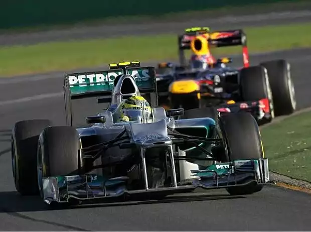 Nico Rosberg vor Mark Webber Titel-Bild zur News: Nico Rosberg vor Mark Webber